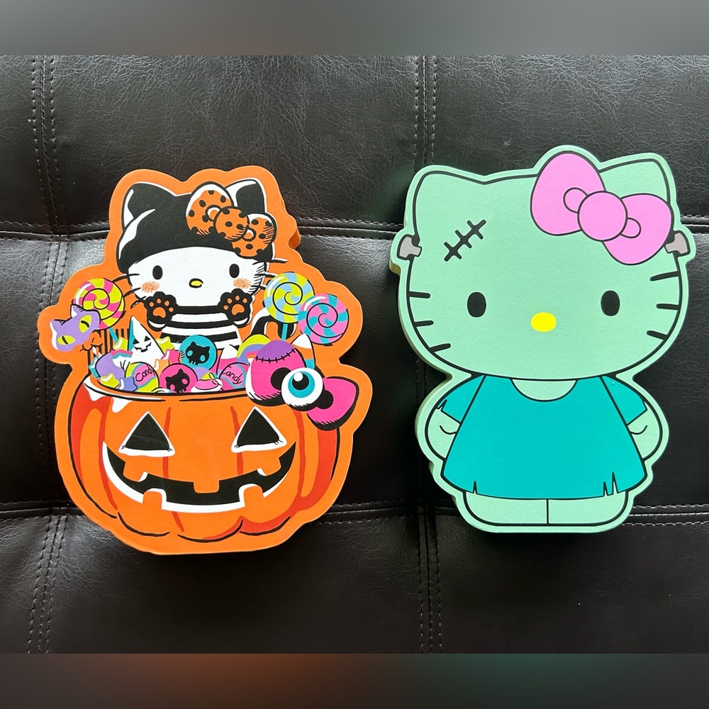 Hello Kitty Halloween Sign Set